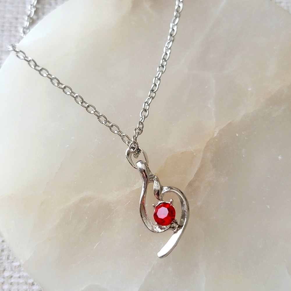 Simple Red Rhinestone Geometric Necklace Silver Tone